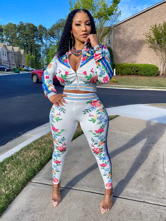 2 Piece Floral Set